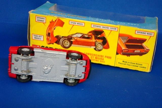 corgi lamborghini miura p400