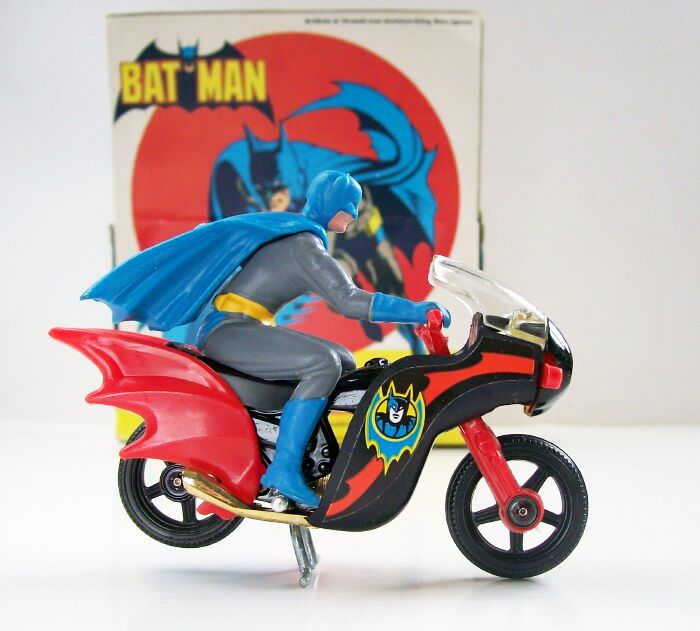 Batman - batbike corgi moto métal - vintage neuf en boîte - corgi C268